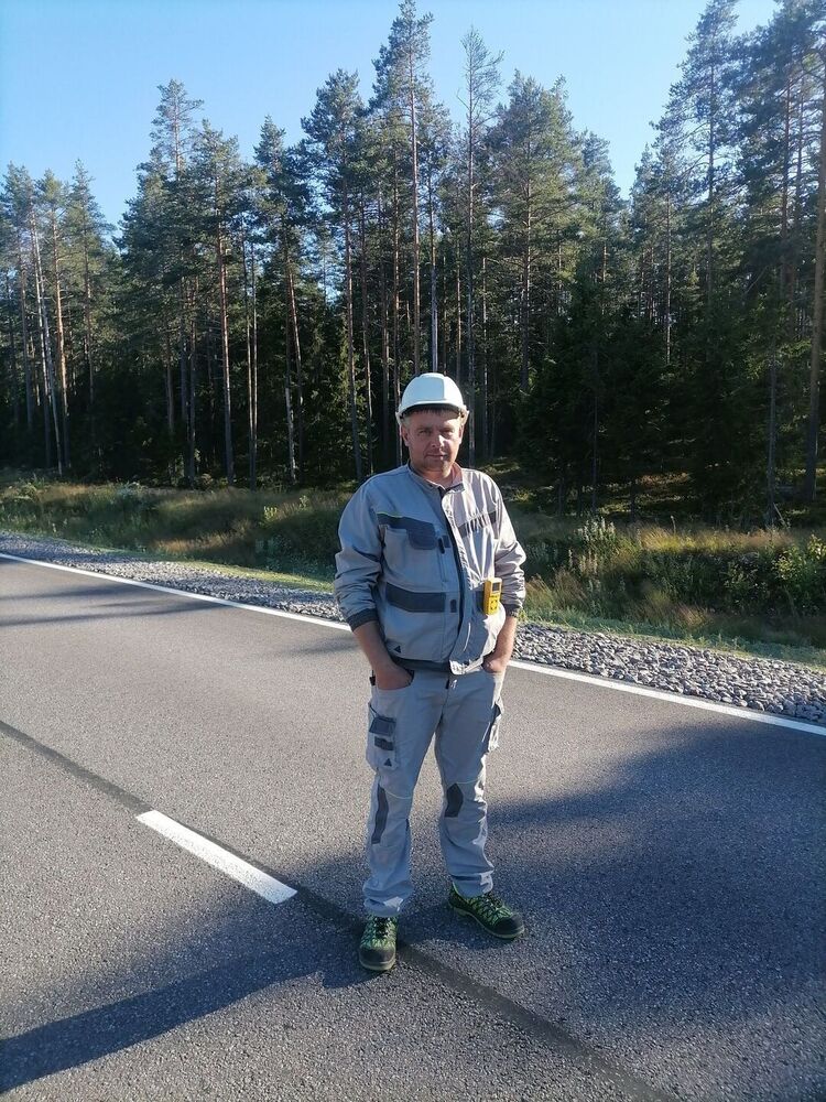  28497506  , 39 ,    