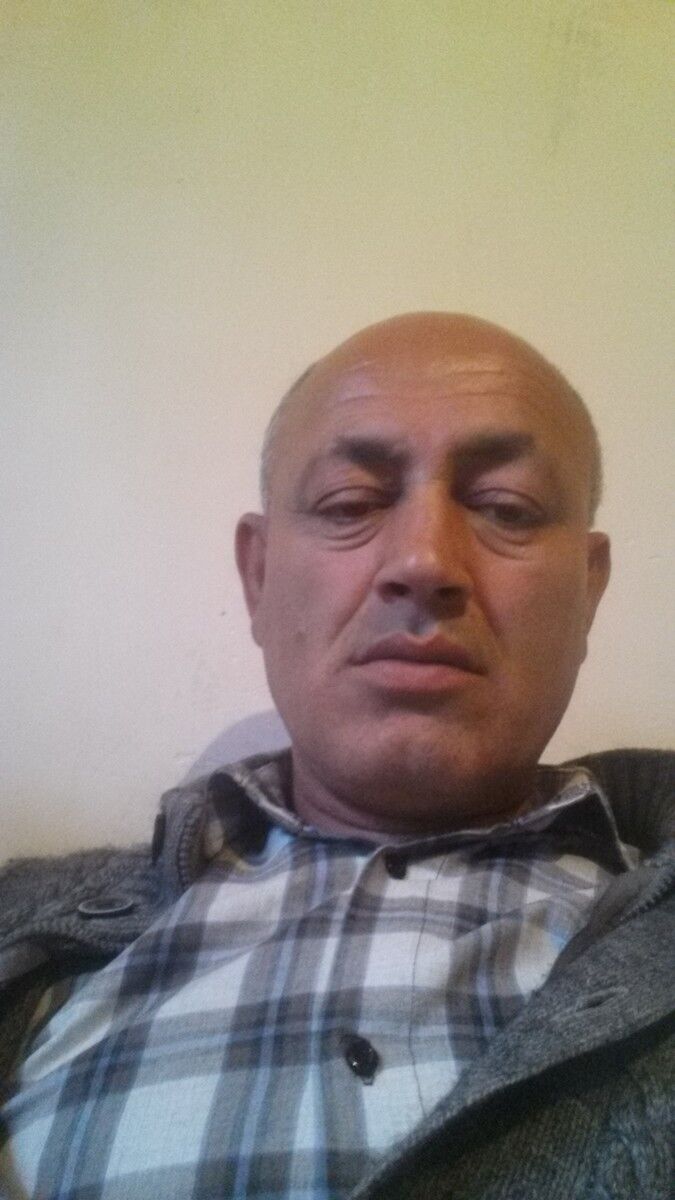  19342646  Mubariz, 55 ,    