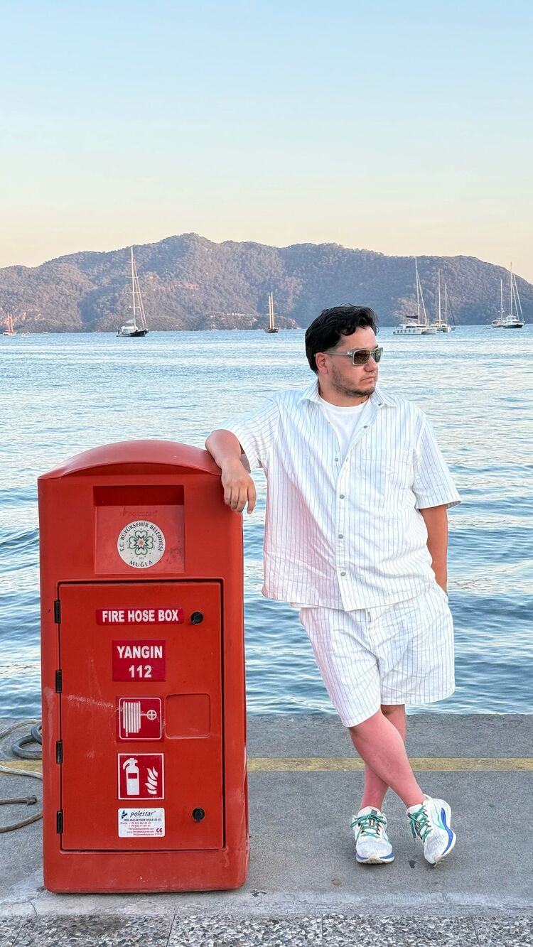  54343276  Behzod, 34 ,    