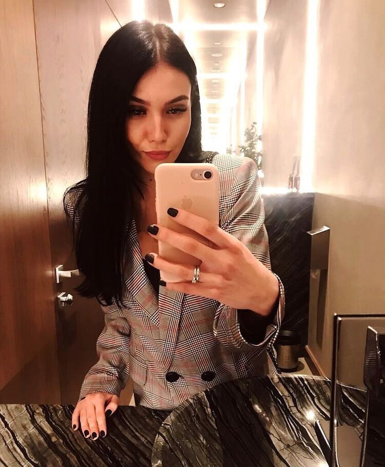  -,   , 37 ,   ,   , c 