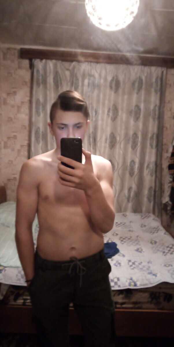  21082426  , 23 ,    