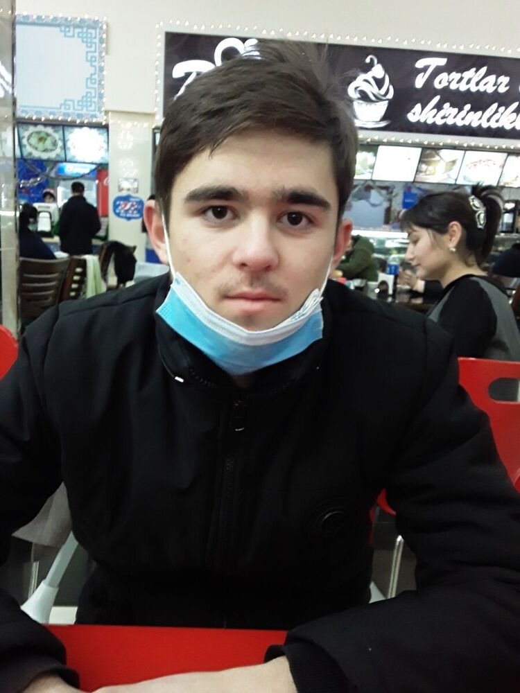  22167126  Diyor, 25 ,    