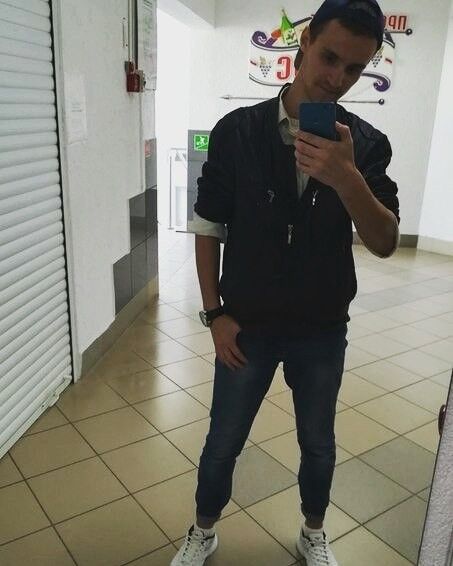  13188496  Pavlik, 26 ,    