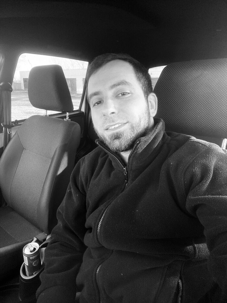  ,   Nikolai, 32 ,   ,   
