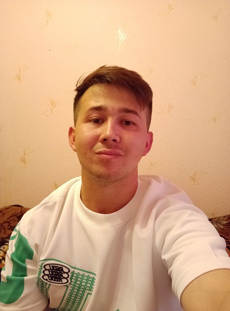  ,   Ruslan, 26 ,   ,   , c , 