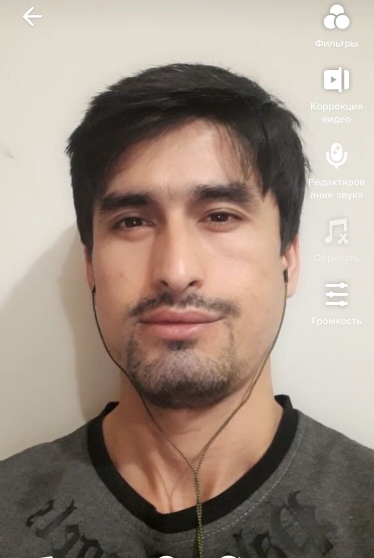  32252276  BEKHRUZ, 31 ,    
