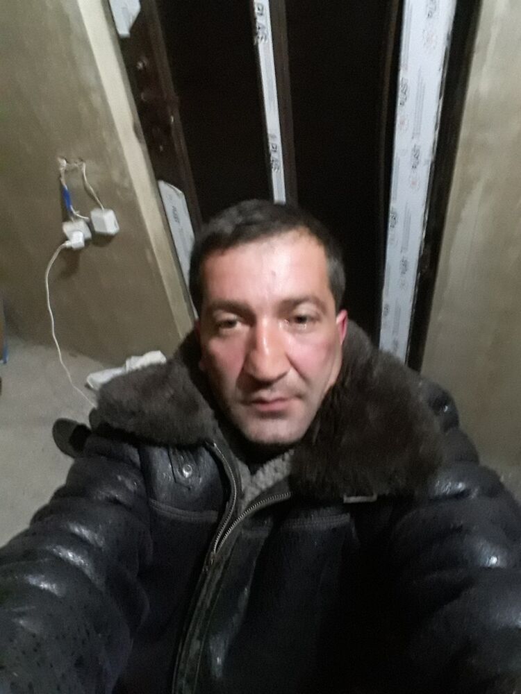 11000136  Mikayel, 50 ,    