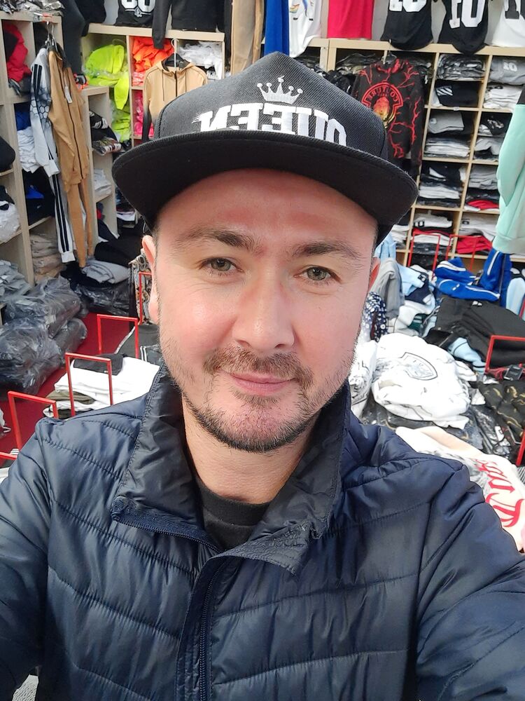  ,   Vasile, 35 ,   ,   
