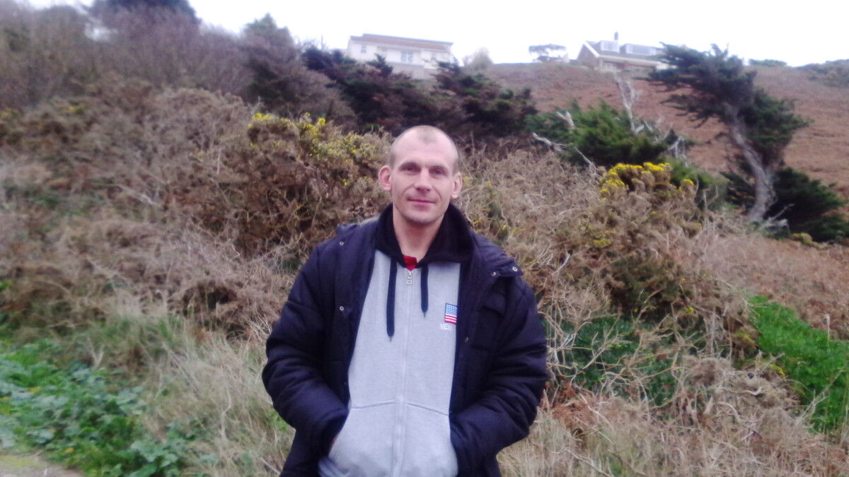  ,   Andrej, 48 ,   