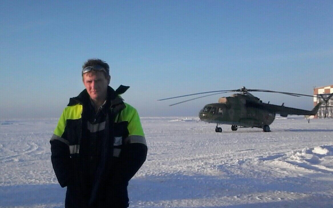  7595046  Leonid, 52 ,    