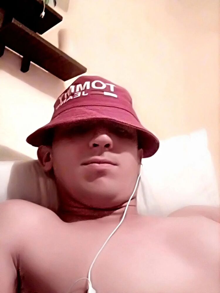  47982326  , 27 ,    