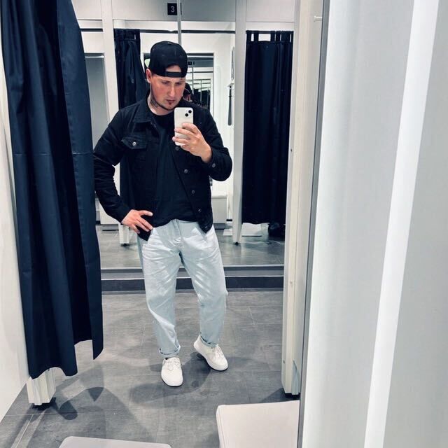 ���� 38789336 ������� John Johns, 31 ���, ���� ���������� � ���������