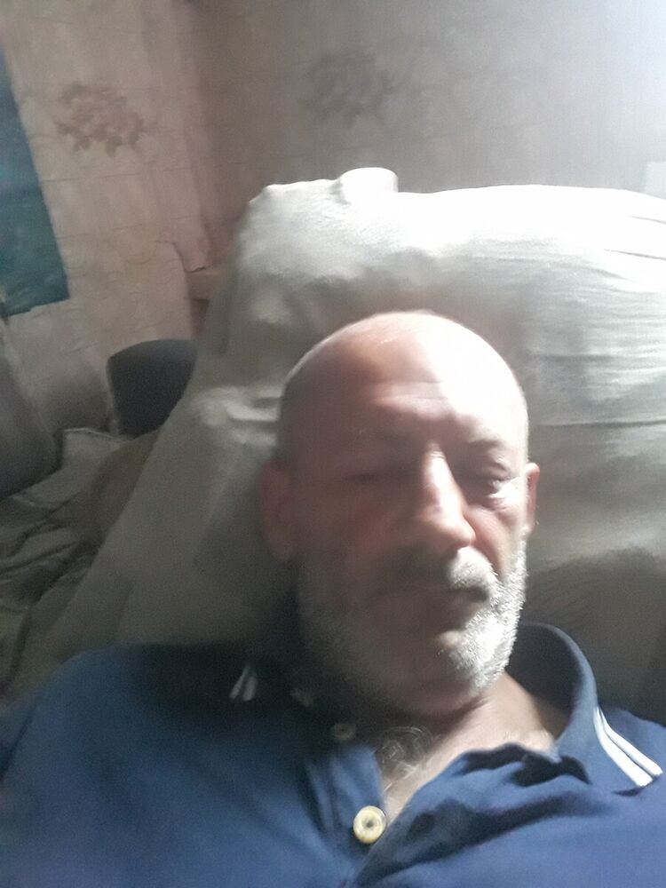  20510596  , 52 ,    