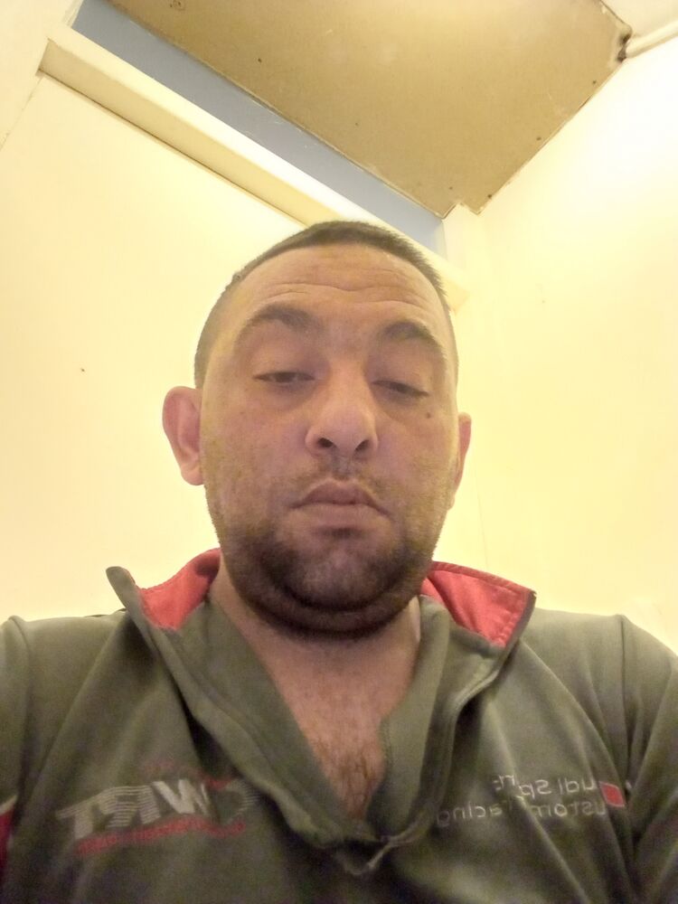  43447926  Kaloqn, 33 ,    Langelo