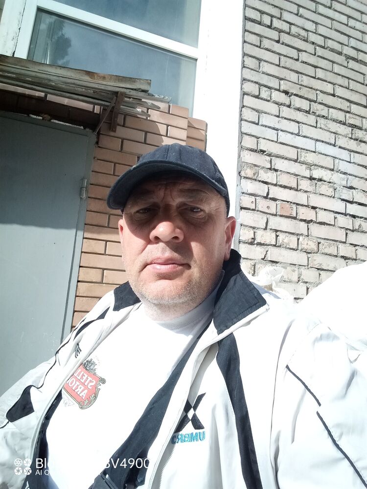 42518356  , 48 ,    