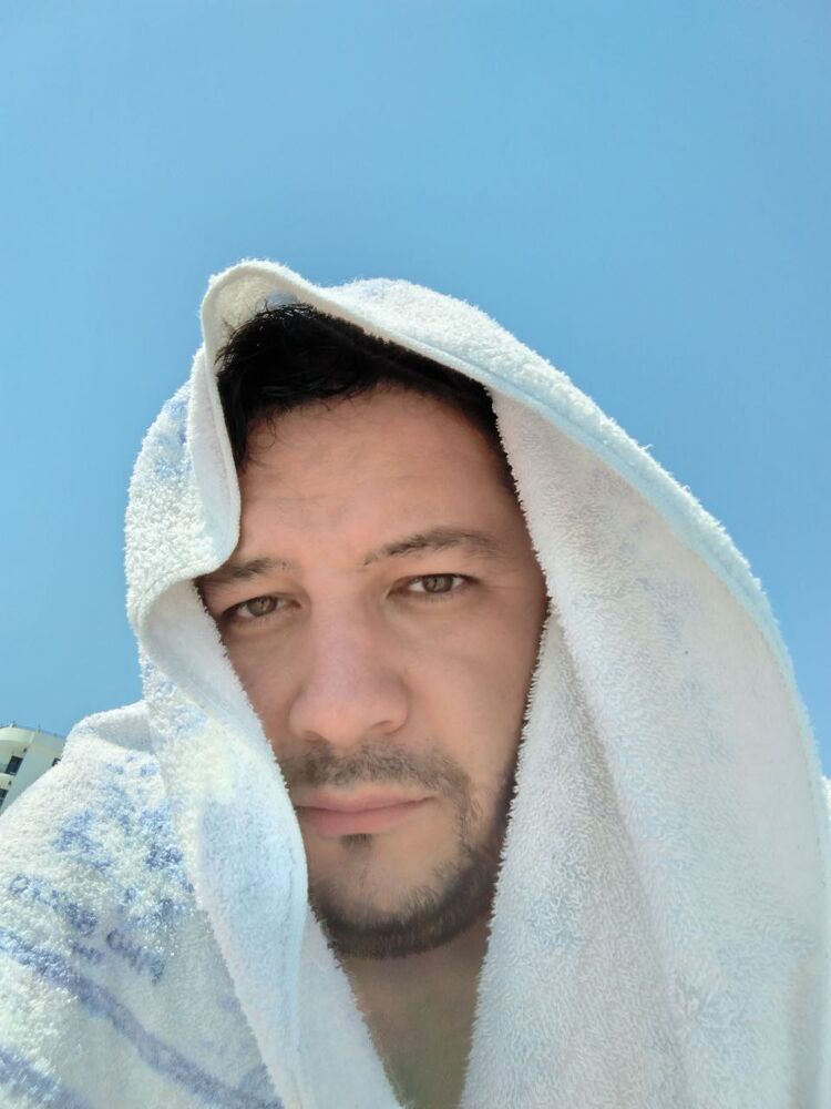 ���������� ������, ���� ������� Rodrigo Sanz, 33 ����, ������������ ��� ������, ����� � ���������