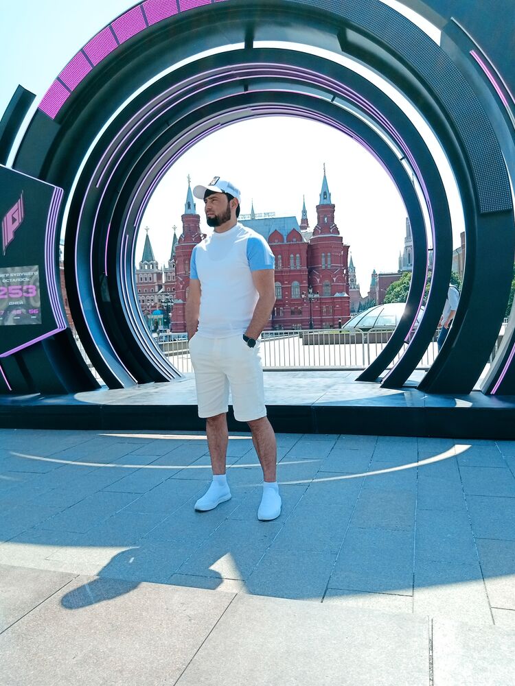  37573726  Dostonzhon, 34 ,    