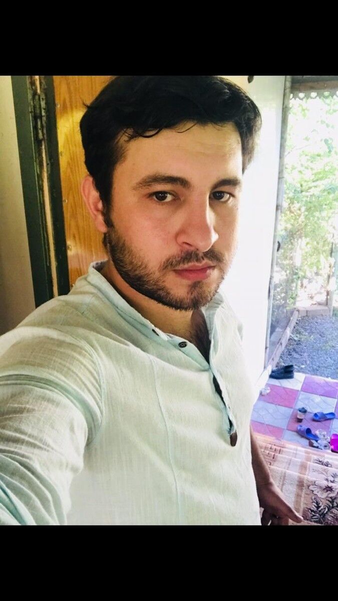  ,   Nurlan, 33 ,  