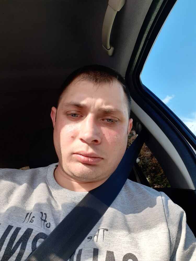  ,   Ion, 33 ,   ,   , c 