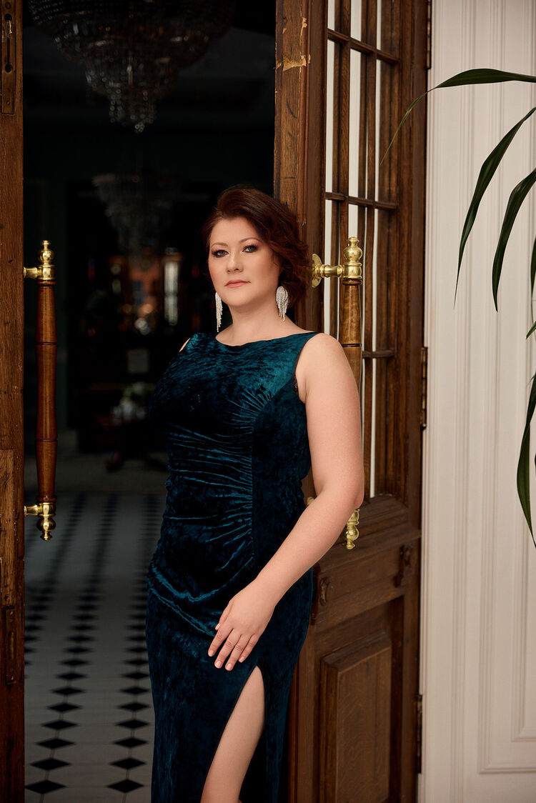  54290906  , 44 ,    -