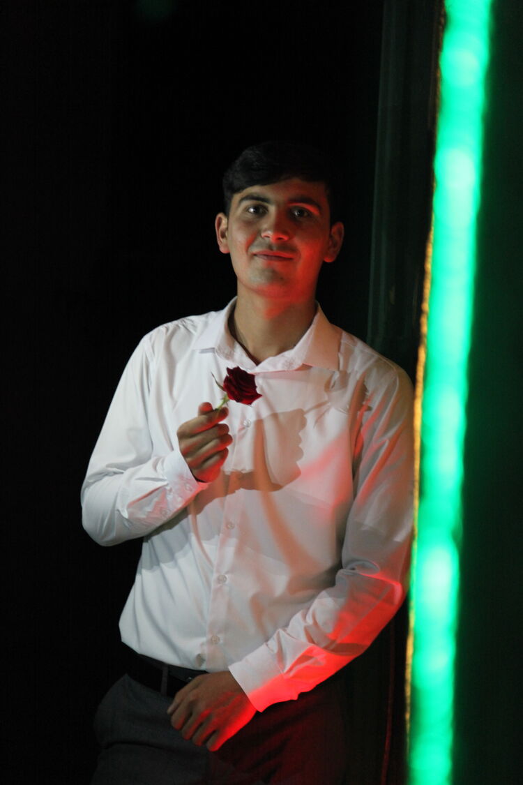  30244026  Javohir, 22 ,    