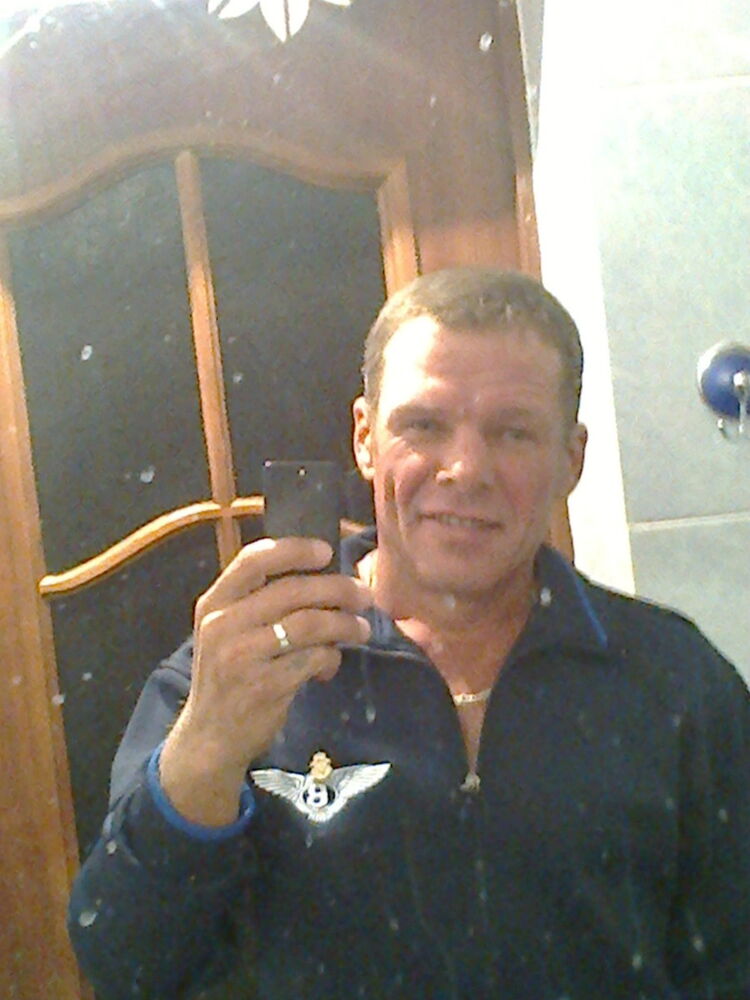  8714946  , 52 ,    