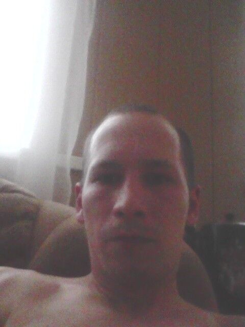  10099906  Aren, 41 ,    