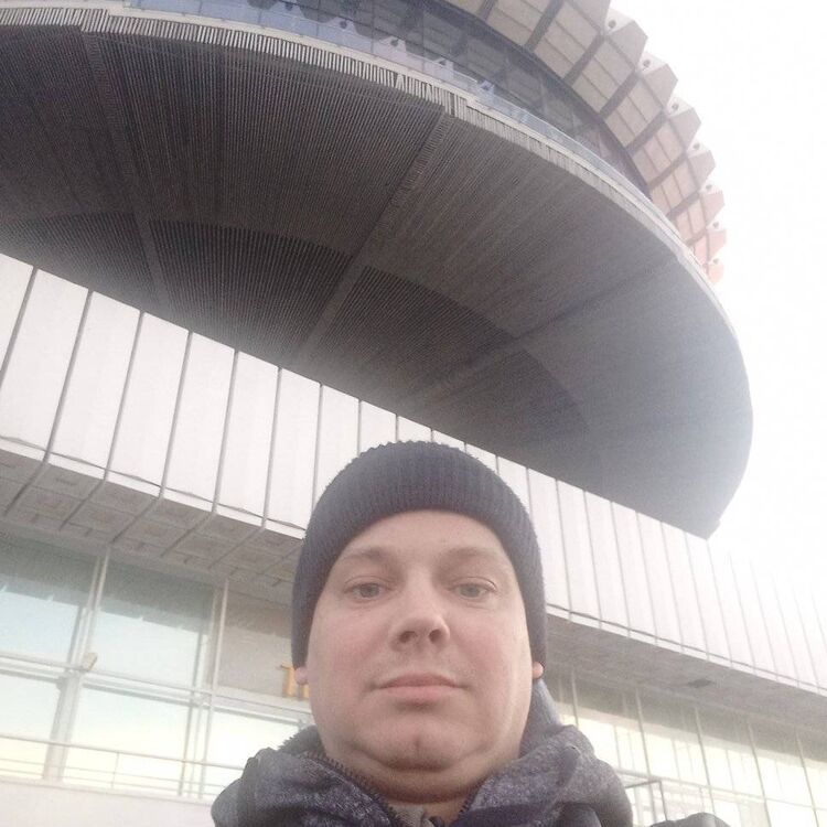  40363816  Vasily, 36 ,    