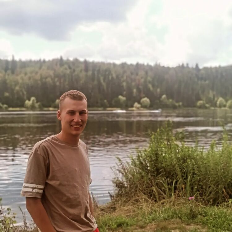  45462866  Vadim, 22 ,    