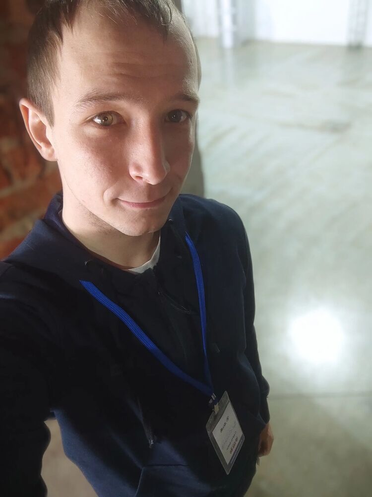  49948366  Vlad, 27 ,    