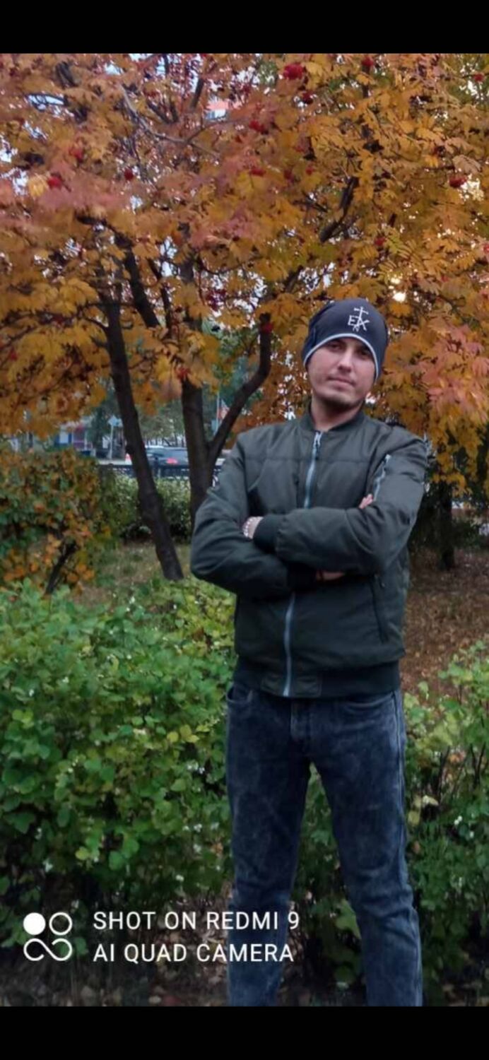  ,   Vladislav, 38 ,   ,   