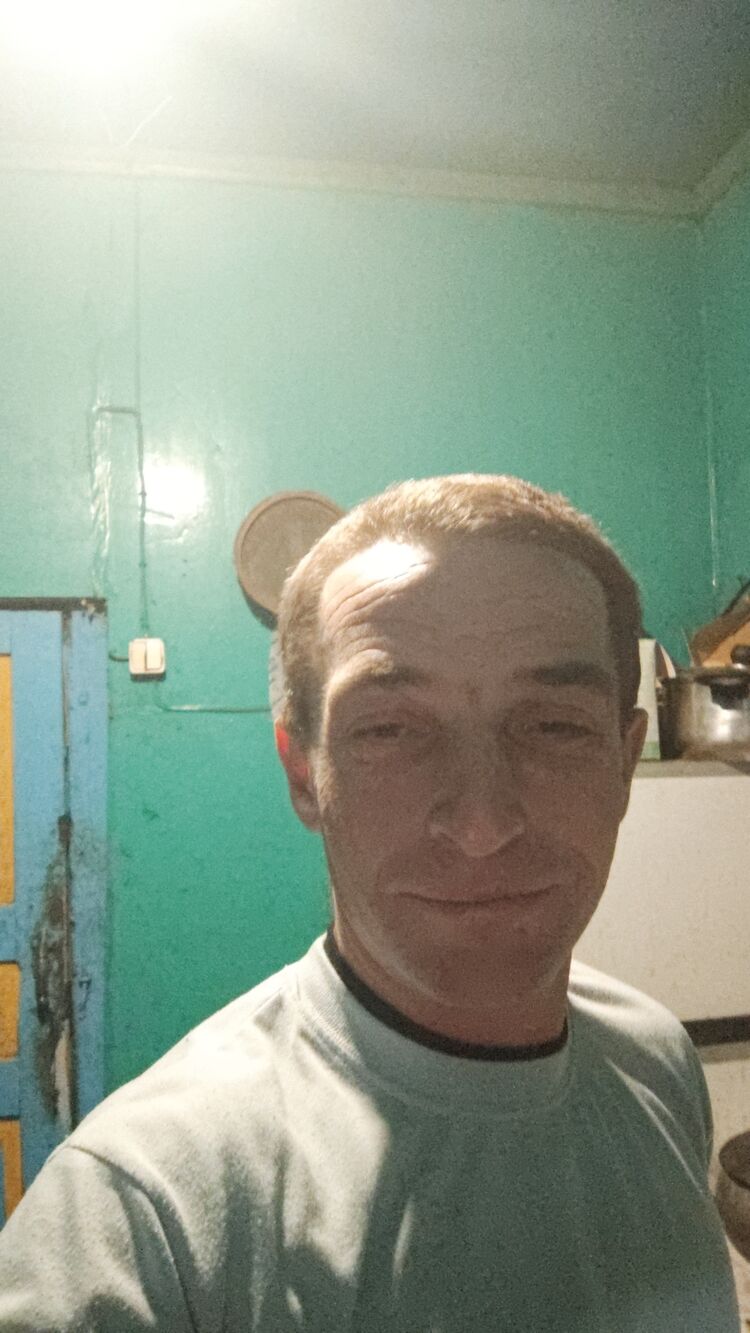  41256796  , 33 ,    