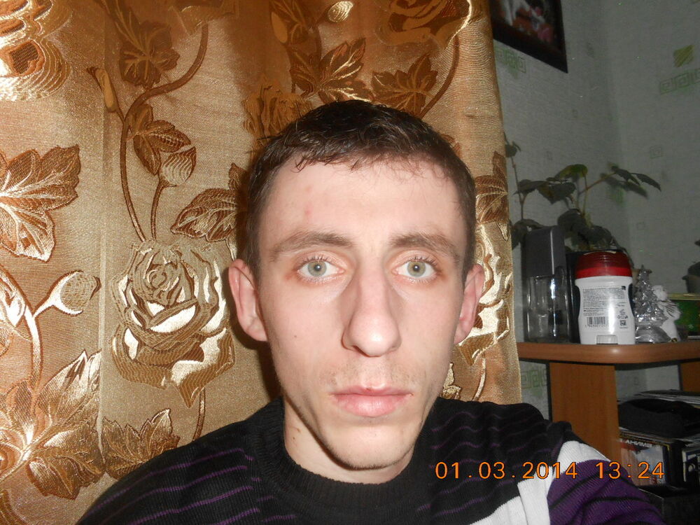  4833986  Viktor B, 35 ,    