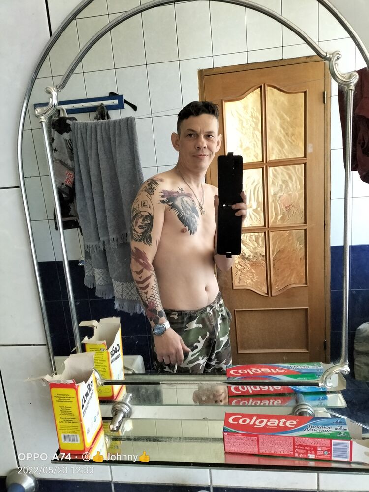  28650946  , 43 ,    