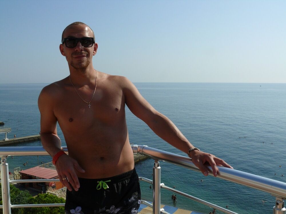  -,   Ruslan, 37 ,   ,   , c 