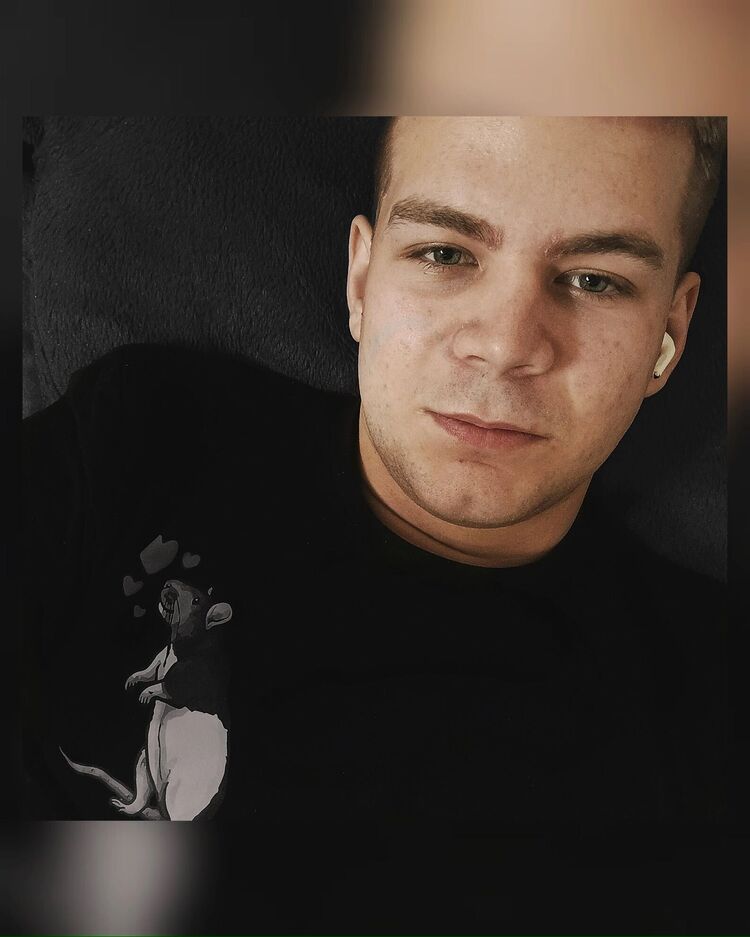  52979696  , 25 ,    --