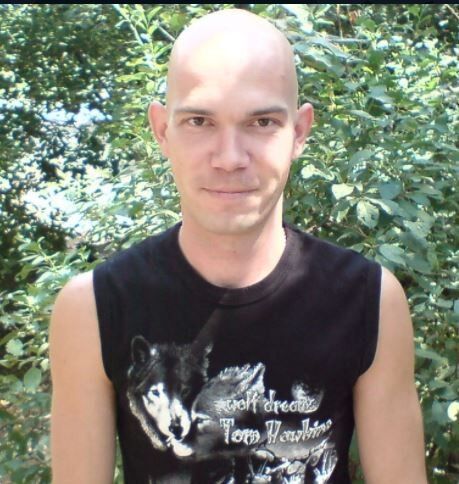  11738266  Vladimir, 42 ,    