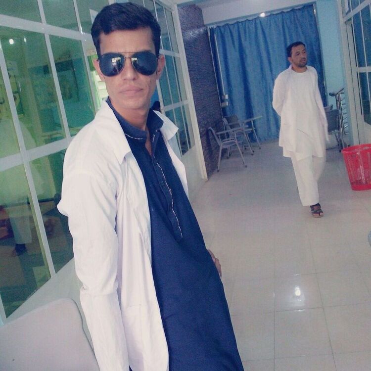  53738276  Akbar, 27 ,    