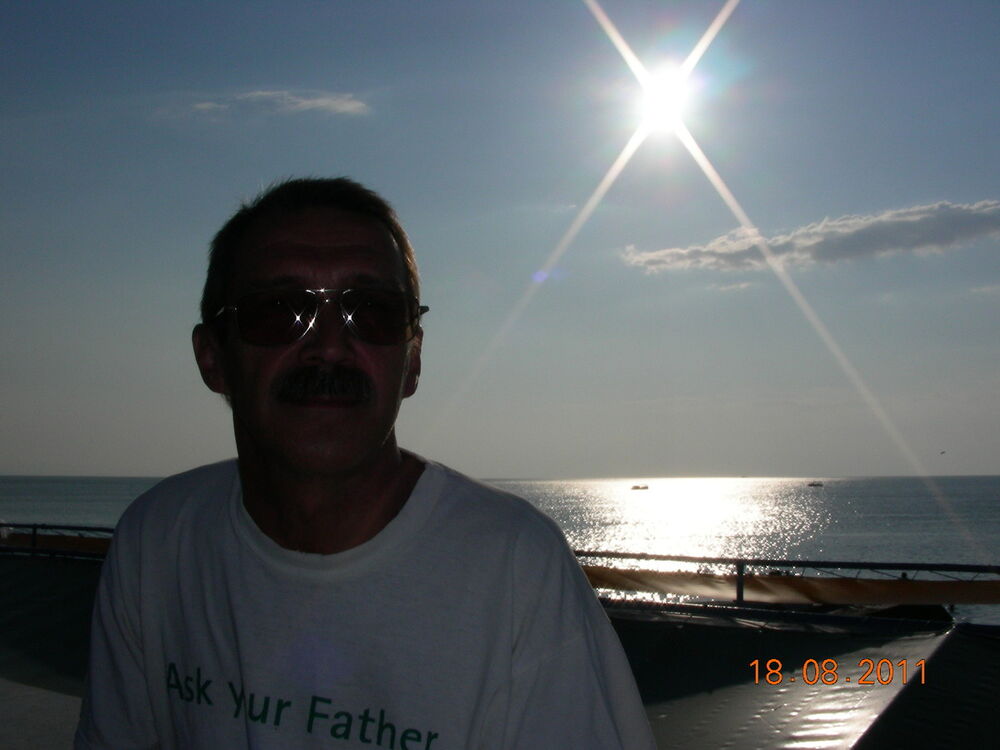  5516056  Wladimir, 72 ,    