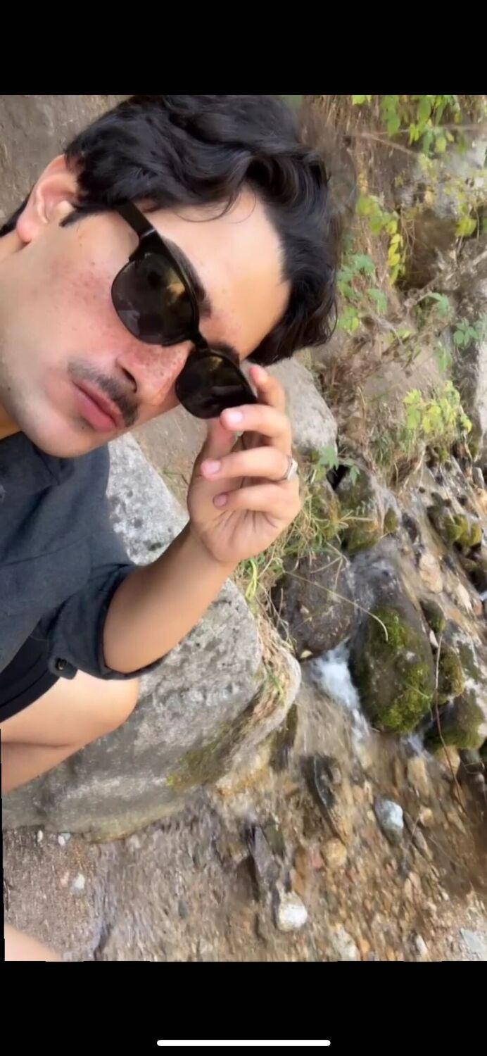  53753806  Daniyal Emir, 25 ,    