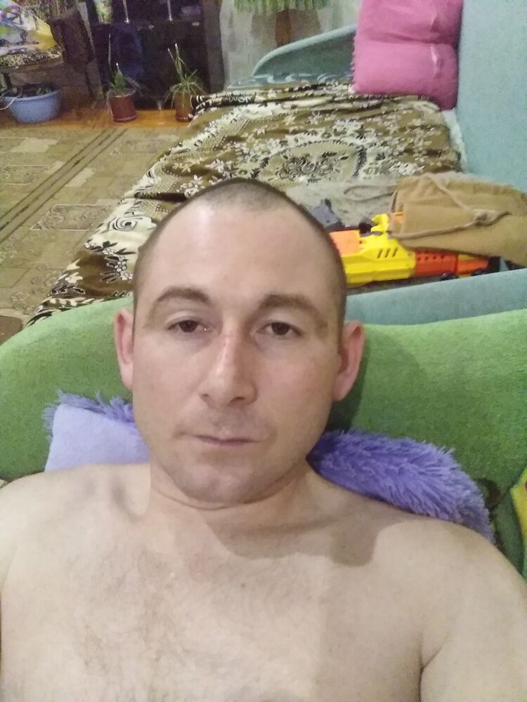  18018326  , 40 ,    
