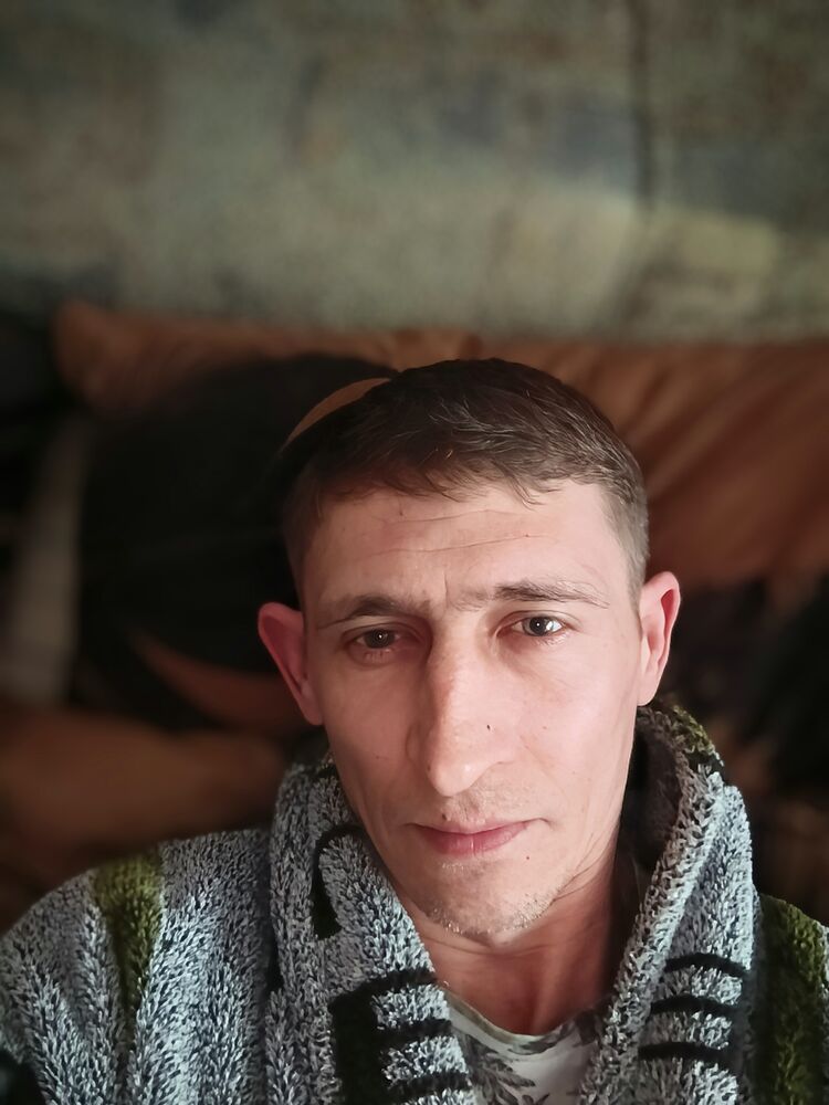  49935356  , 40 ,    