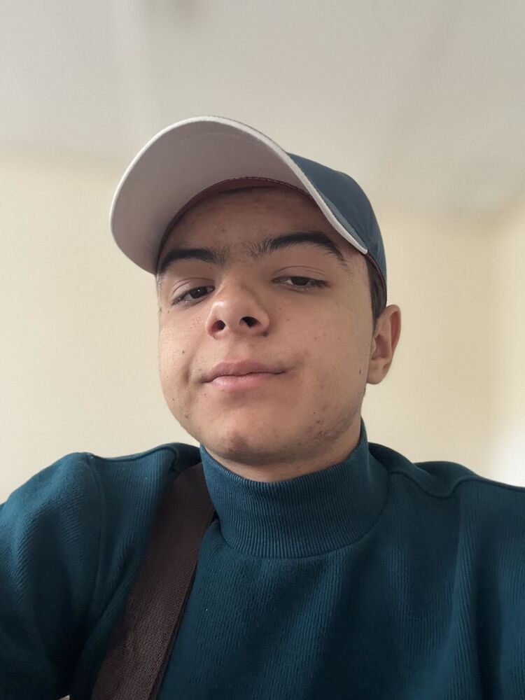  52985556  , 20 ,    