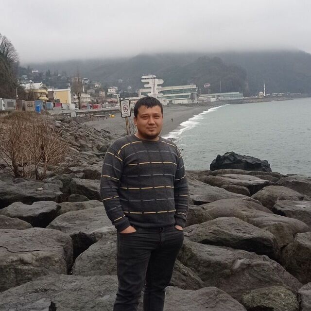  42780396  Jahongir, 33 ,    