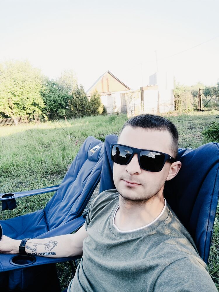  53013466  Maximka, 31 ,    