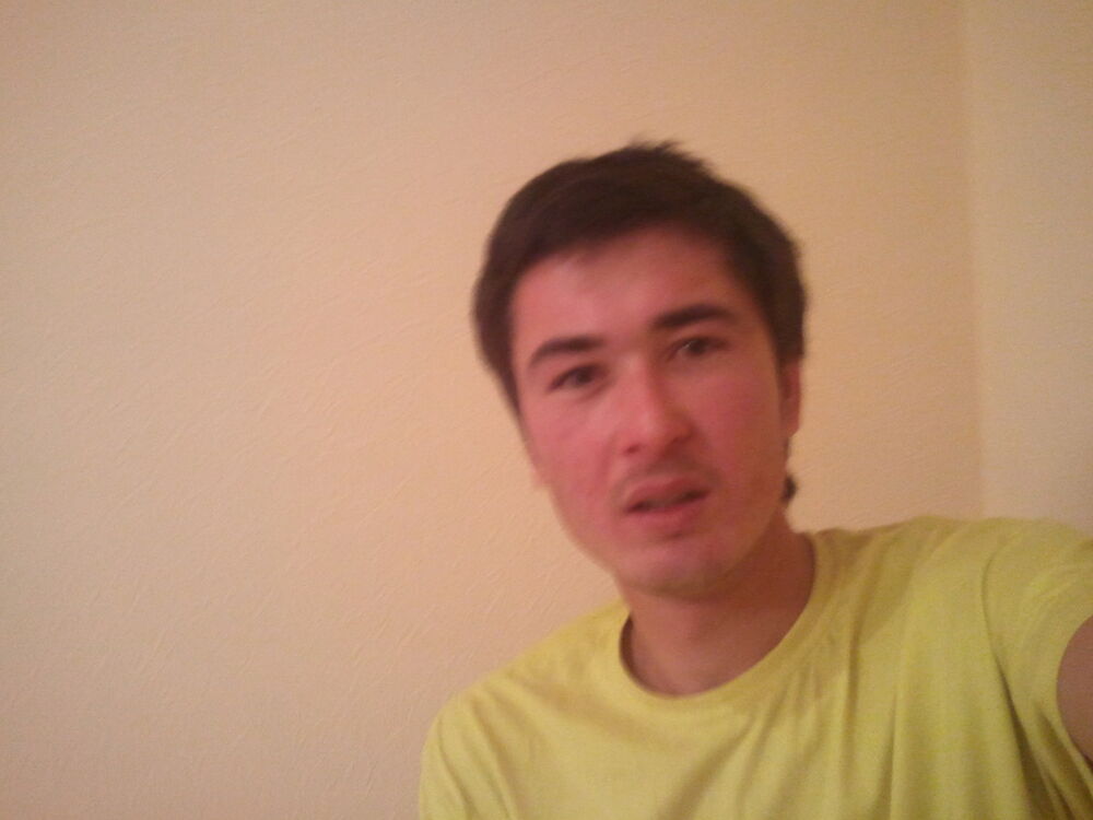  7718306  Bek, 33 ,    