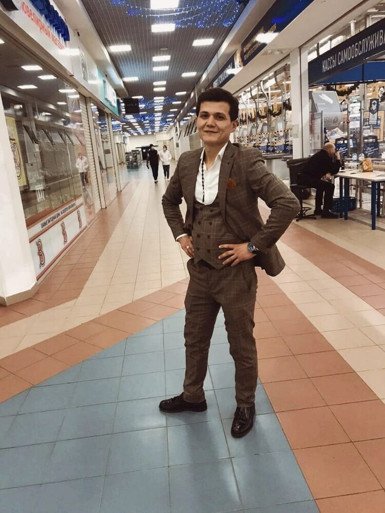  ,   Boris, 27 ,   ,   