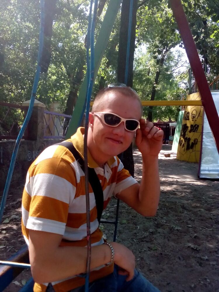  44570156  , 32 ,    