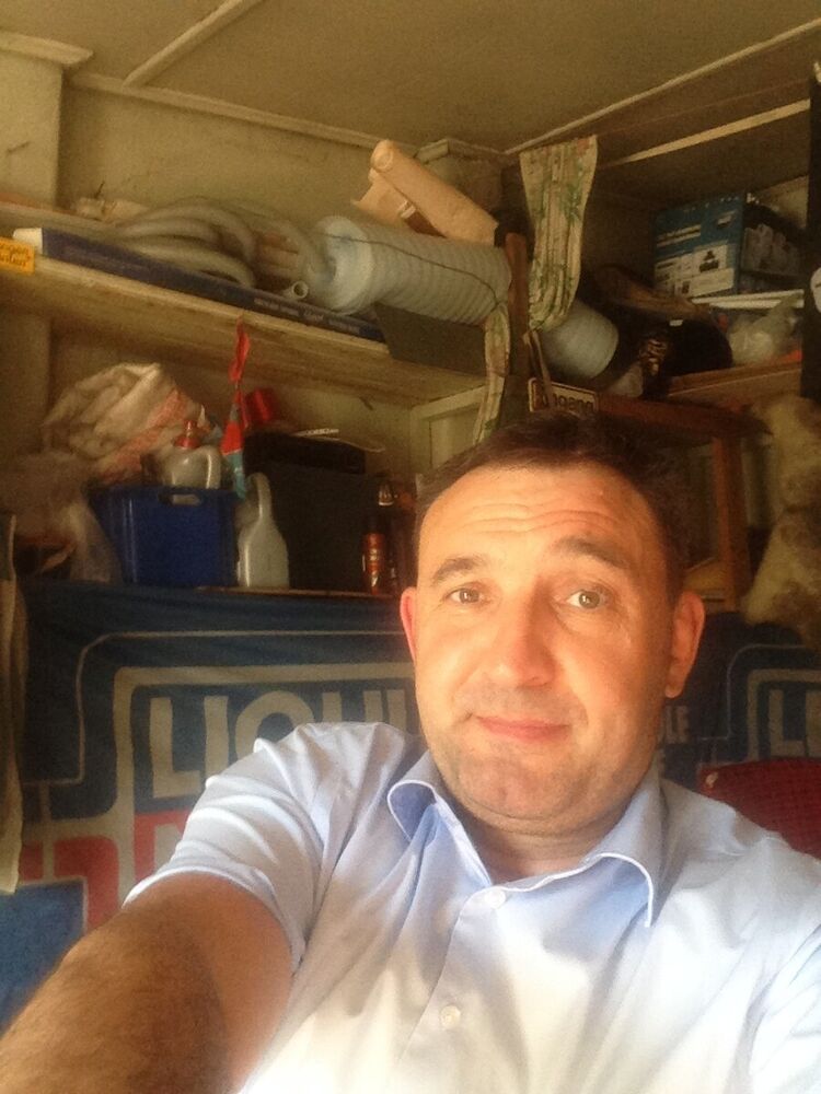  ,   Lucky, 42 ,   ,   