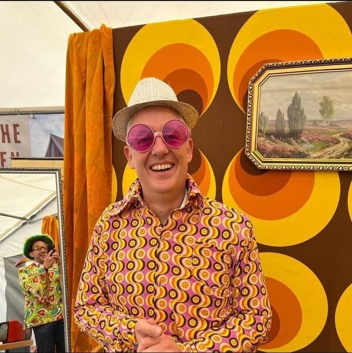  Abbots Langley,   William, 56 ,   ,   